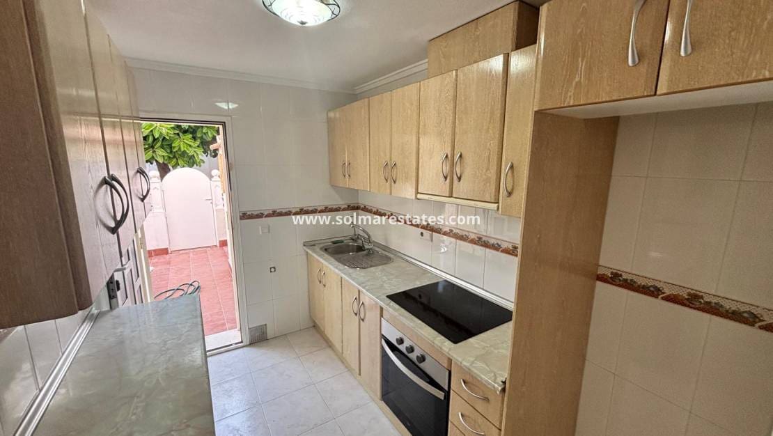 3 Zimmer Haus zu verkaufen in Ciudad Quesada mit Pool - 225.000 € (Ref: 10167084)
