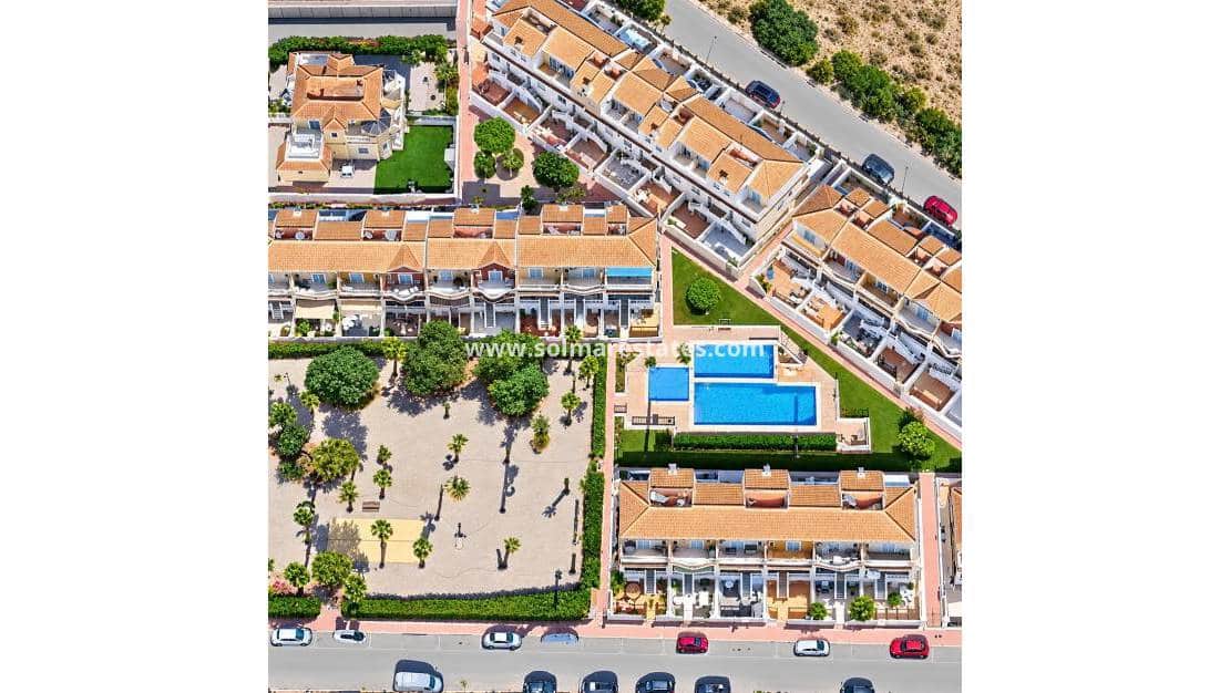 3 Zimmer Haus zu verkaufen in Ciudad Quesada mit Pool - 225.000 € (Ref: 10167084)