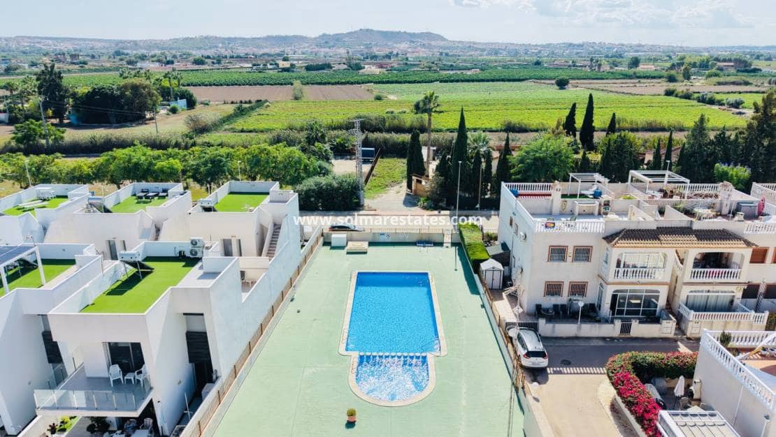 2 bedroom Bungalow for sale in Daya Vieja with pool - € 179,000 (Ref: 10167085)
