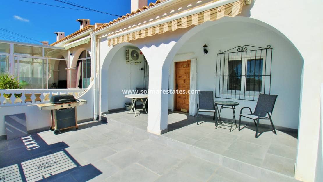 2 sypialnia Bungalow na sprzedaż w Villamartin - 149 995 € (Ref: 10167088)