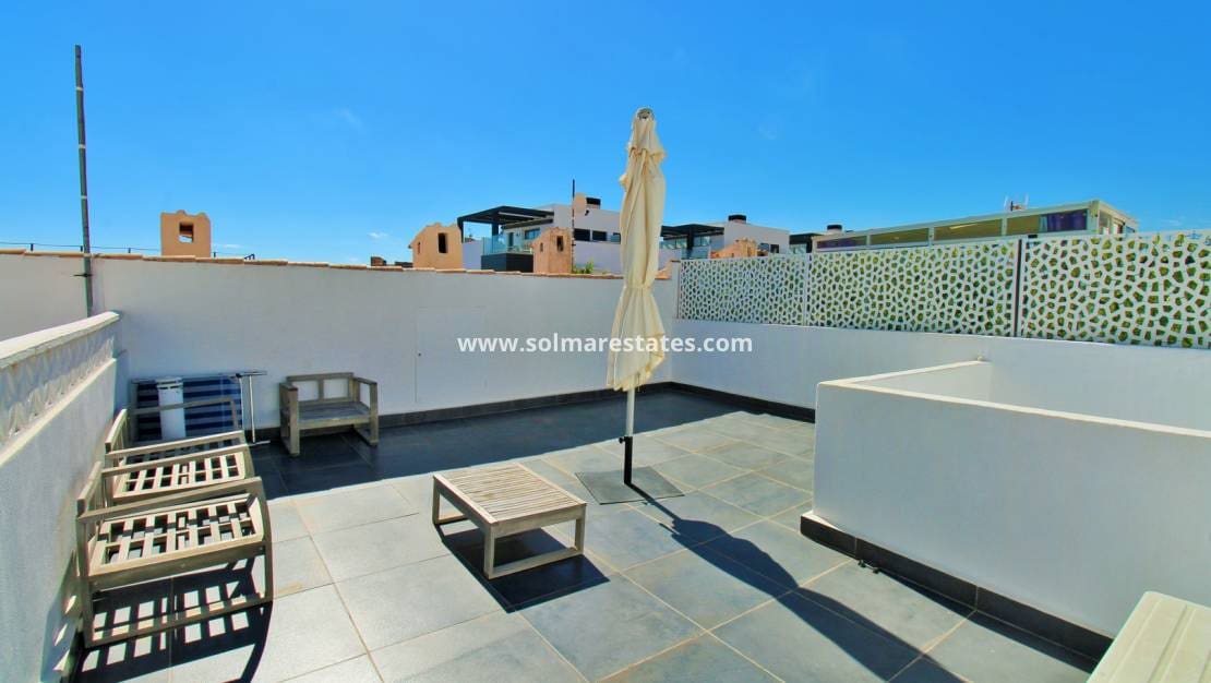 2 sypialnia Bungalow na sprzedaż w Villamartin - 149 995 € (Ref: 10167088)