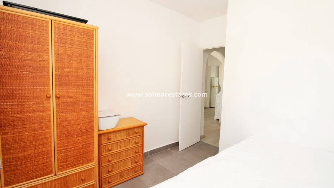 2 sypialnia Bungalow na sprzedaż w Villamartin - 149 995 € (Ref: 10167088)
