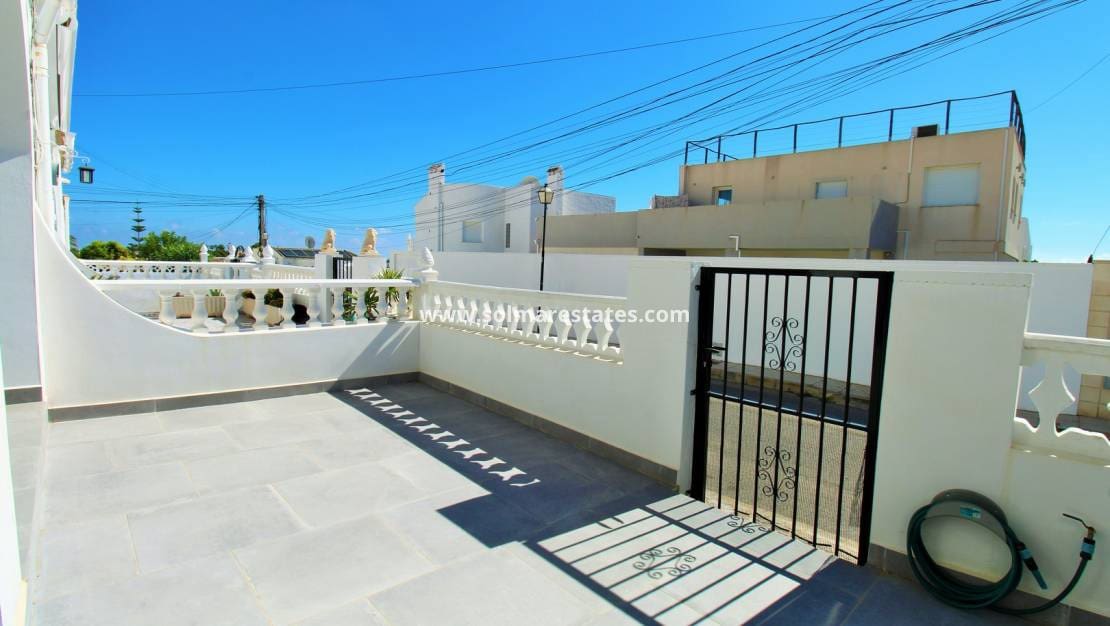 2 sypialnia Bungalow na sprzedaż w Villamartin - 149 995 € (Ref: 10167088)