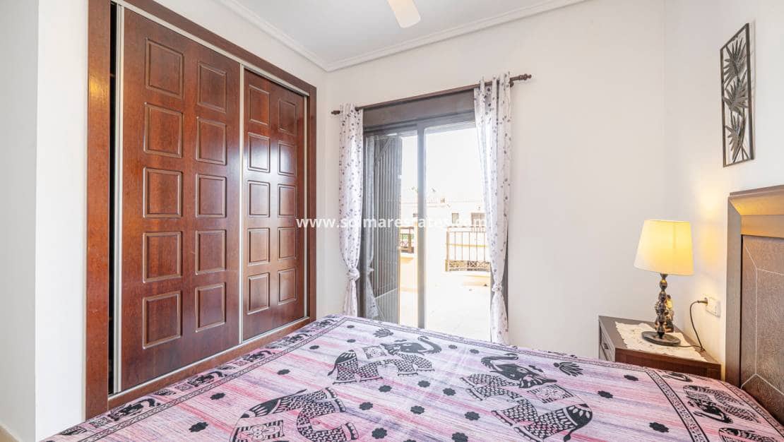 2 soverom Hus til salgs i Ciudad Quesada med svømmebasseng - € 195 000 (Ref: 10167090)