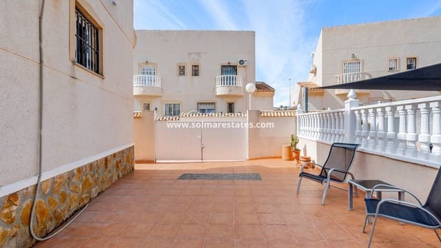 2 soverom Kjedet enebolig til salgs i Ciudad Quesada, Rojales med svømmebasseng garasje - € 169 000 (Ref: 10167091)