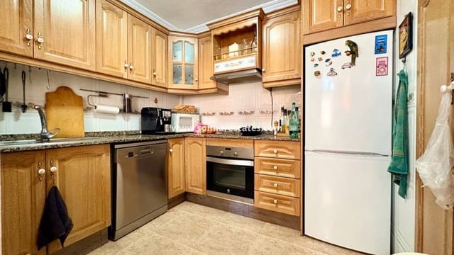 3 soveværelse Rækkehus til salg i Playa Flamenca, Orihuela med swimmingpool - € 225.000 (Ref: 10167094)