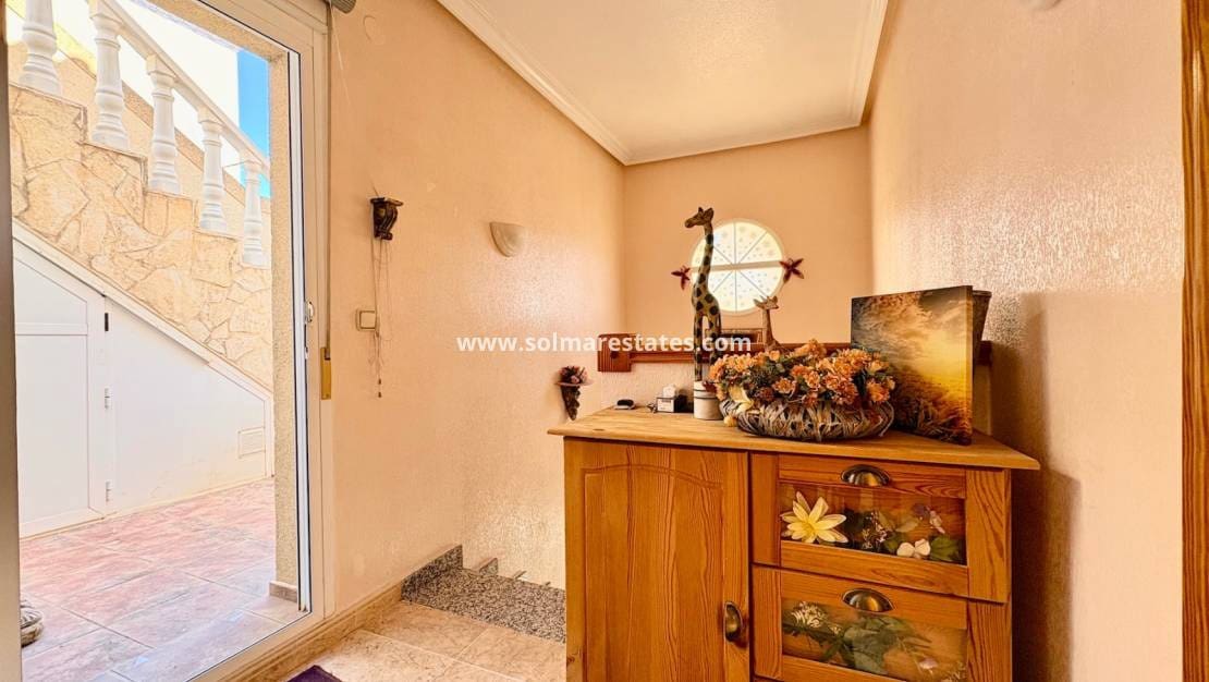 3 bedroom Terraced Villa for sale in Playa Flamenca with pool - € 225,000 (Ref: 10167094)