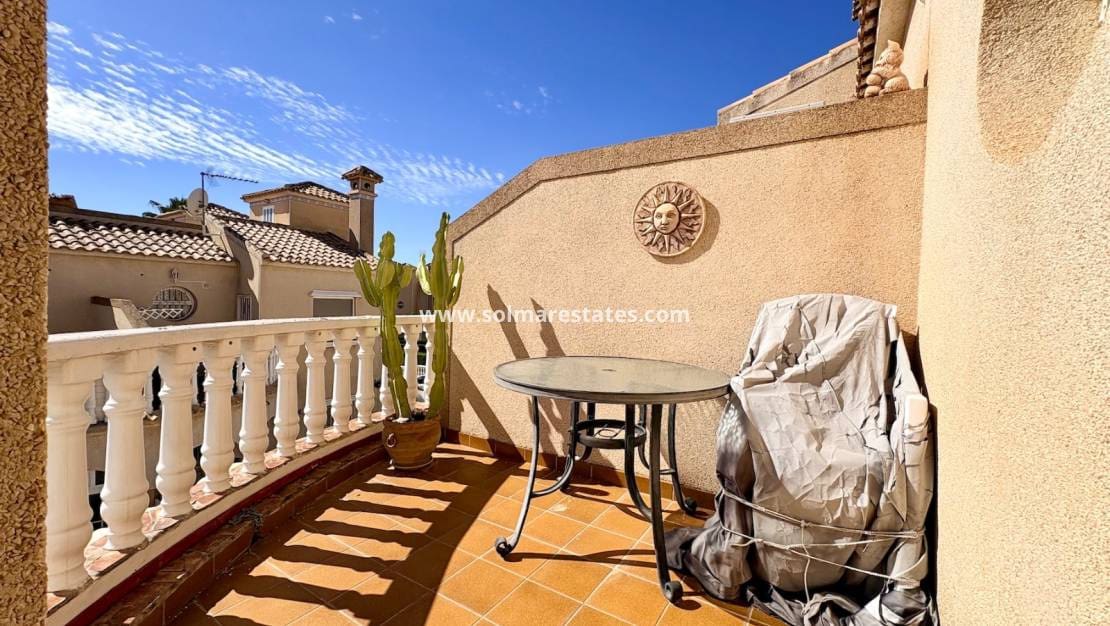 3 bedroom Terraced Villa for sale in Playa Flamenca with pool - € 225,000 (Ref: 10167094)