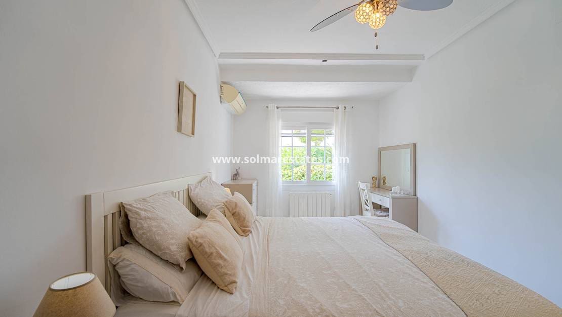 3 camera da letto Villa in vendita in Villamartin con piscina - 770.000 € (Rif: 10172089)
