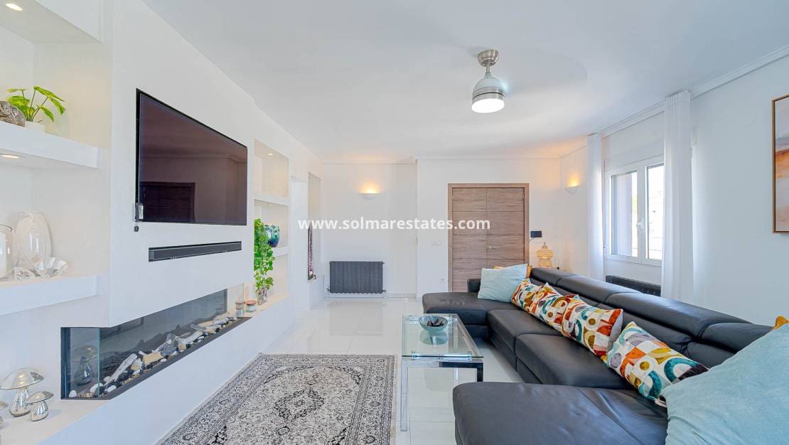 3 camera da letto Villa in vendita in Villamartin con piscina - 770.000 € (Rif: 10172089)