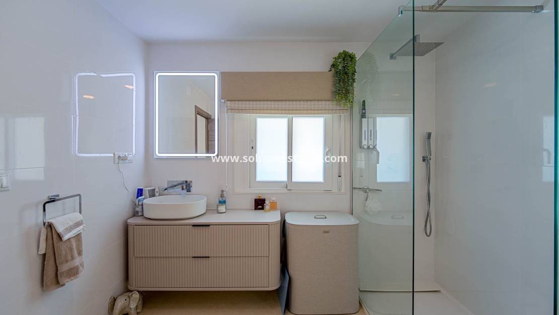 3 camera da letto Villa in vendita in Villamartin con piscina - 770.000 € (Rif: 10172089)