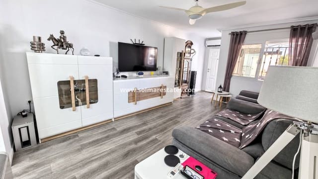2 soveværelse Lejlighed til salg i Los Montesinos med swimmingpool garage - € 135.000 (Ref: 10172750)
