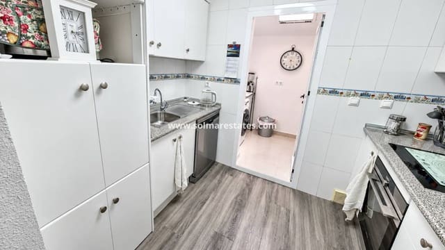 2 soveværelse Lejlighed til salg i Los Montesinos med swimmingpool garage - € 135.000 (Ref: 10172750)