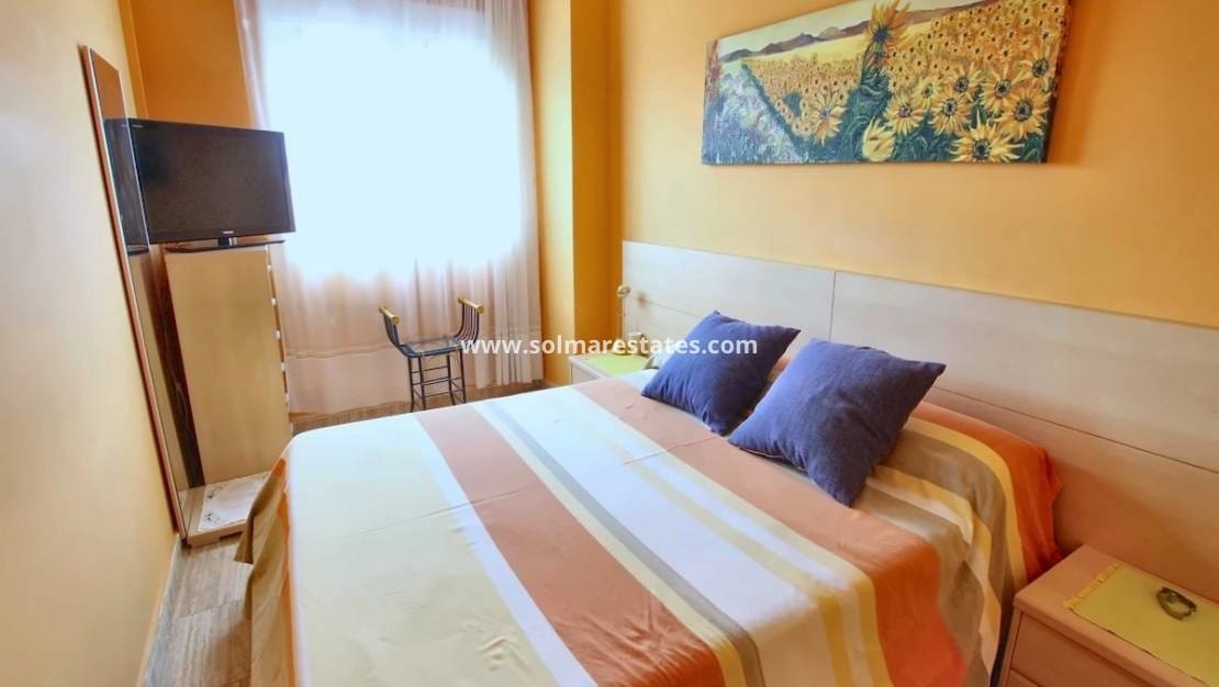 3 slaapkamer Appartement te koop in Formentera del Segura met garage - € 149.000 (Ref: 10175622)