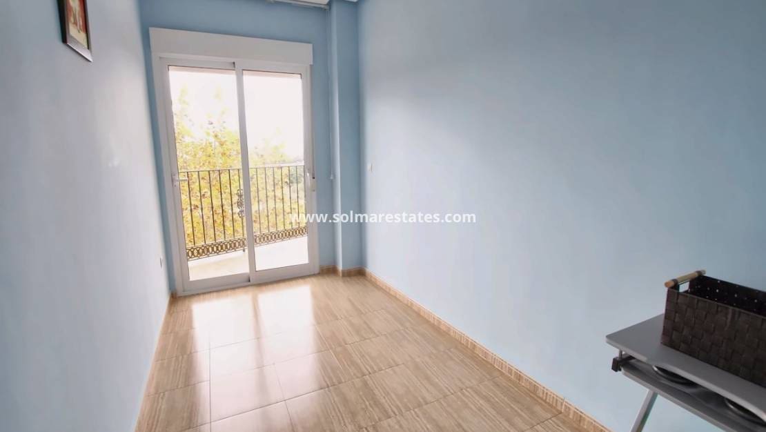 3 slaapkamer Appartement te koop in Formentera del Segura met garage - € 149.000 (Ref: 10175622)
