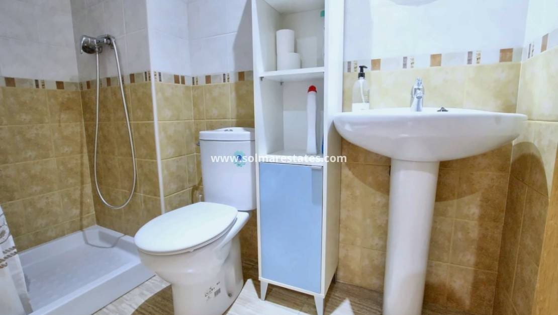 3 slaapkamer Appartement te koop in Formentera del Segura met garage - € 149.000 (Ref: 10175622)
