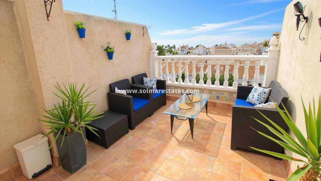 2 sypialnia Dom na sprzedaż w Villamartin z basenem - 179 500 € (Ref: 10175623)