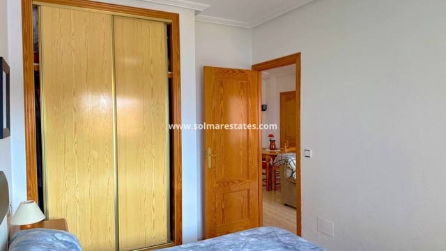 2 Zimmer Apartment zu verkaufen in Cabo Roig, Orihuela mit Pool Garage - 184.950 € (Ref: 10175737)