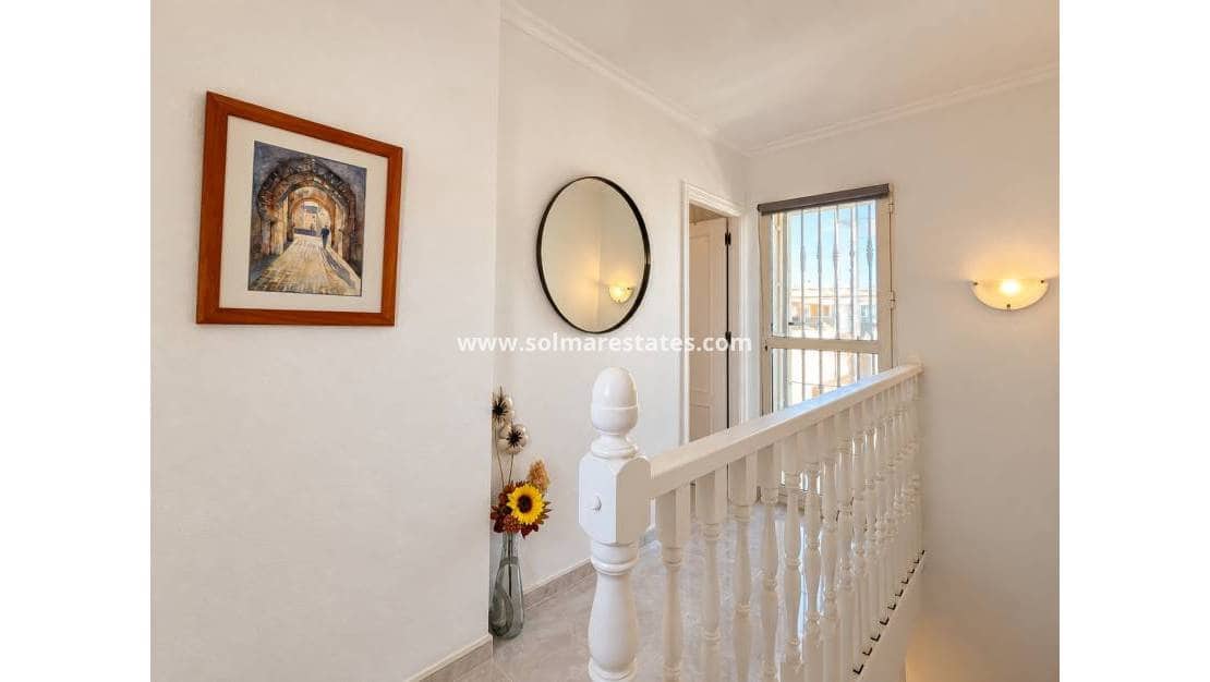 3 sovrum Hus till salu i Playa Flamenca med pool garage - 215 000 € (Ref: 10180905)