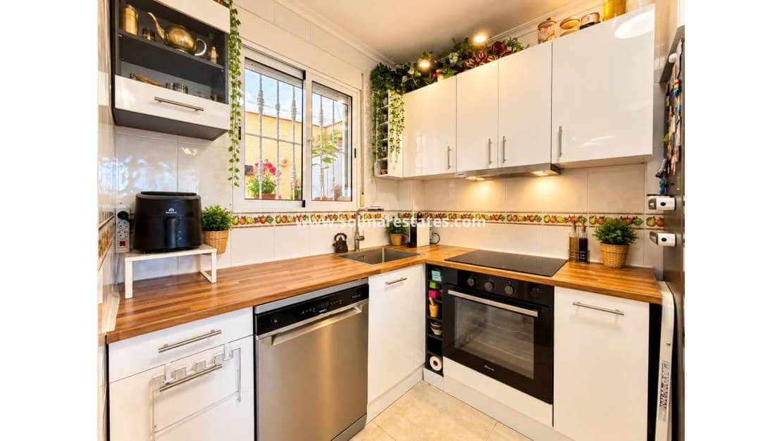 3 sovrum Hus till salu i Playa Flamenca med pool garage - 215 000 € (Ref: 10180905)