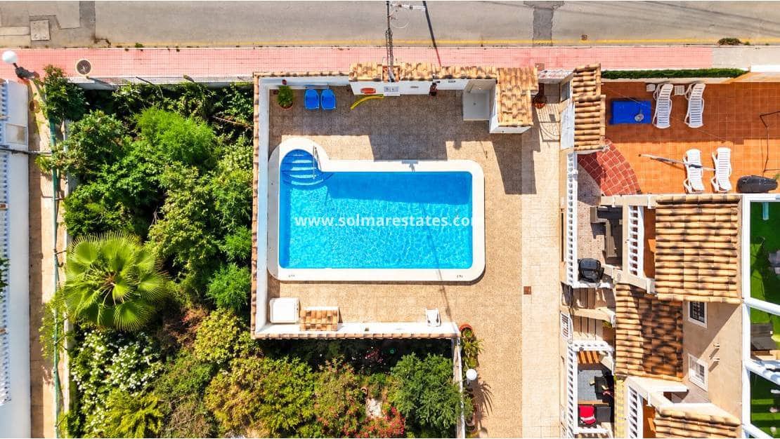 3 sovrum Hus till salu i Playa Flamenca med pool garage - 215 000 € (Ref: 10180905)