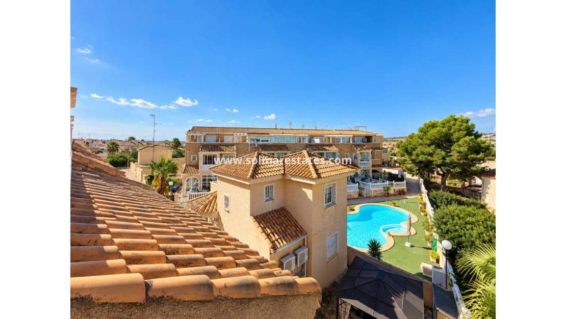 3 sovrum Hus till salu i Playa Flamenca med pool garage - 215 000 € (Ref: 10180905)