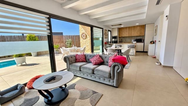 3 camera da letto Villa in vendita in Villamartin, Orihuela con piscina - 524.900 € (Rif: 10180906)