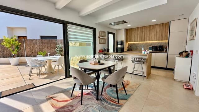3 camera da letto Villa in vendita in Villamartin, Orihuela con piscina - 524.900 € (Rif: 10180906)