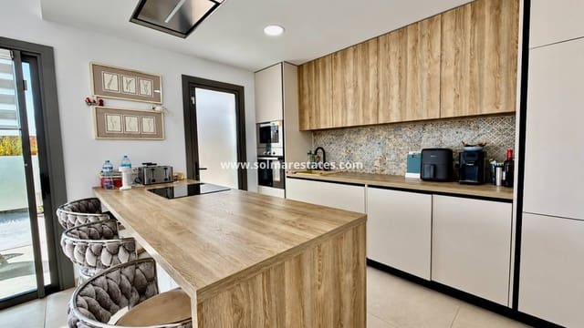 3 camera da letto Villa in vendita in Villamartin, Orihuela con piscina - 524.900 € (Rif: 10180906)