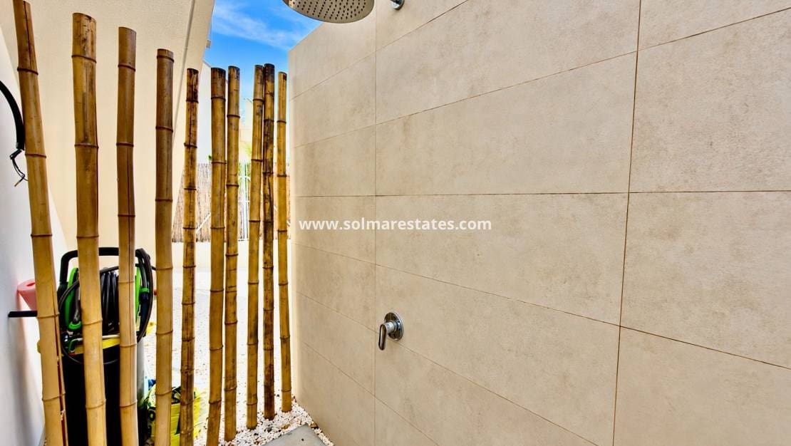 3 camera da letto Villa in vendita in Villamartin con piscina - 524.900 € (Rif: 10180906)