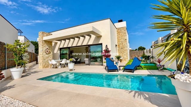 3 camera da letto Villa in vendita in Villamartin, Orihuela con piscina - 524.900 € (Rif: 10180906)