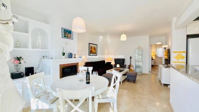 2 slaapkamer Bungalow te koop in Villamartin, Orihuela met zwembad - € 240.000 (Ref: 10180907)