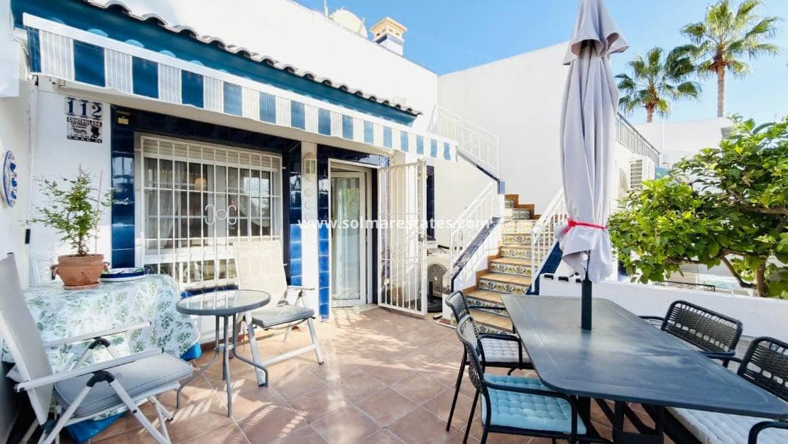 2 slaapkamer Bungalow te koop in Villamartin met zwembad - € 240.000 (Ref: 10180907)