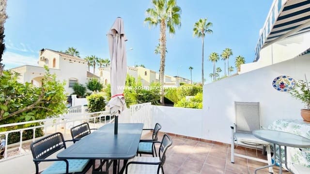 2 slaapkamer Bungalow te koop in Villamartin, Orihuela met zwembad - € 240.000 (Ref: 10180907)