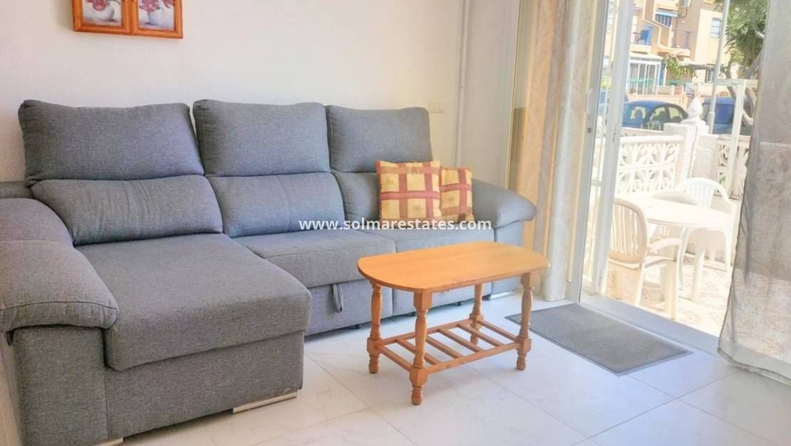 2 slaapkamer Bungalow te koop in La Siesta - € 125.000 (Ref: 10182214)