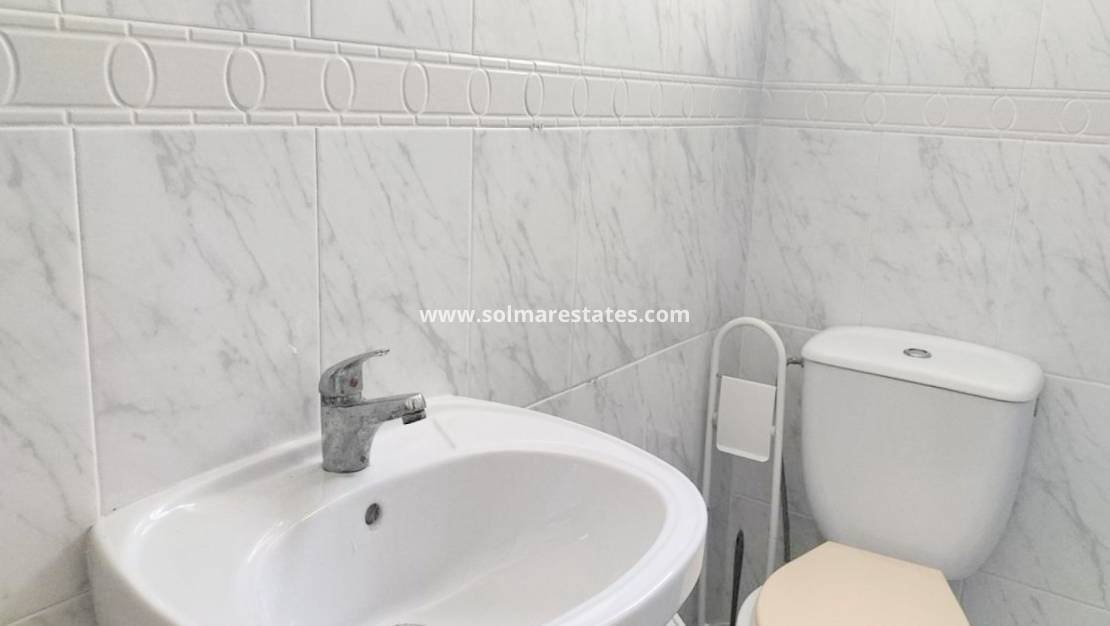 2 slaapkamer Bungalow te koop in La Siesta - € 125.000 (Ref: 10182214)