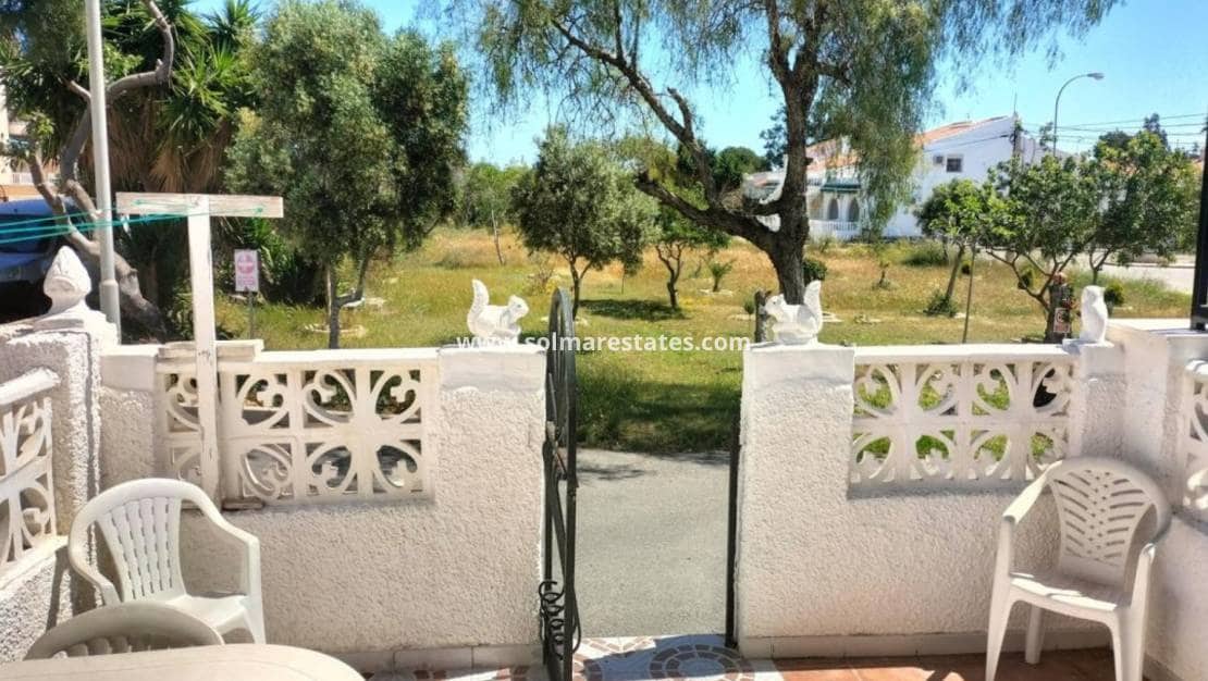 2 slaapkamer Bungalow te koop in La Siesta - € 125.000 (Ref: 10182214)