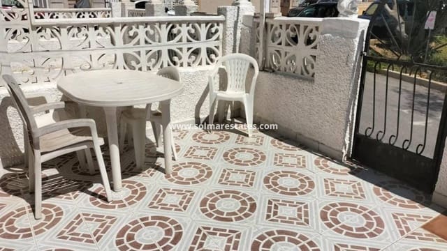 2 slaapkamer Bungalow te koop in La Siesta, Torrevieja - € 125.000 (Ref: 10182214)