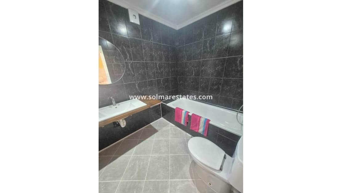 6 quarto Moradia para venda em San Miguel de Salinas com piscina - 445 000 € (Ref: 8666069)