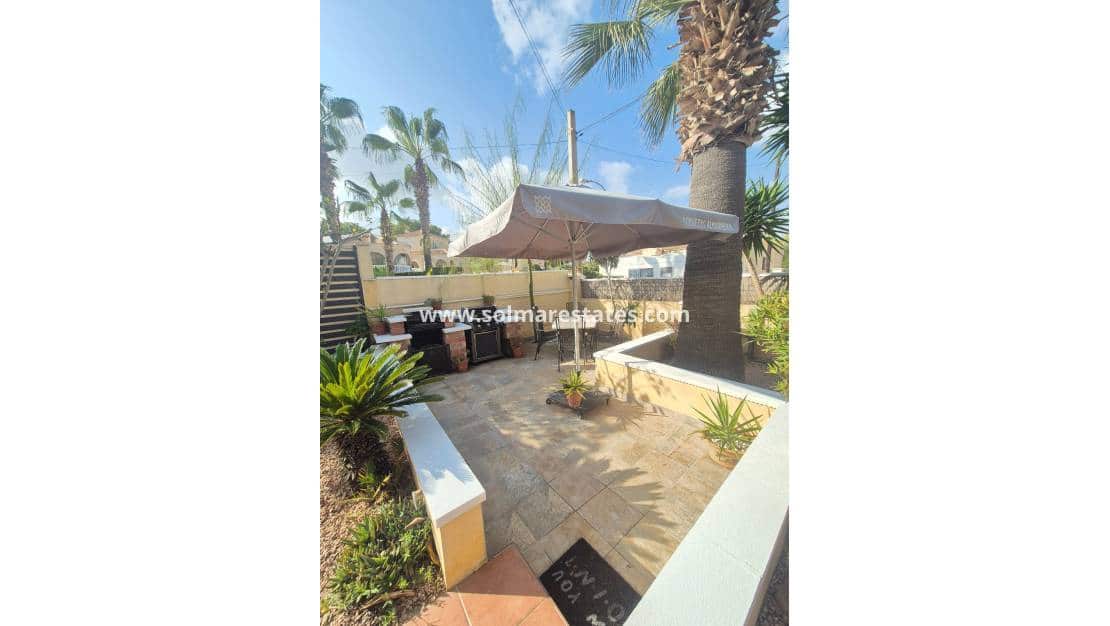 6 quarto Moradia para venda em San Miguel de Salinas com piscina - 445 000 € (Ref: 8666069)