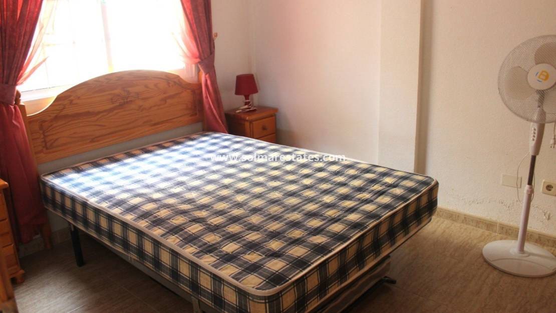 3 sypialnia Dom blizniak na sprzedaż w Algorfa z basenem - 249 995 € (Ref: 8669018)