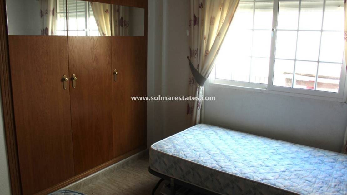 3 sypialnia Dom blizniak na sprzedaż w Algorfa z basenem - 249 995 € (Ref: 8669018)