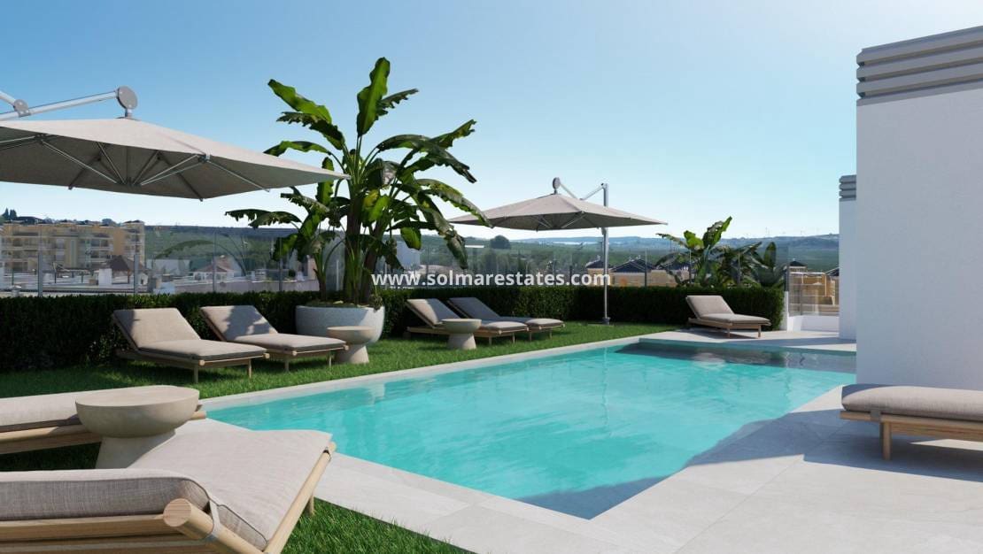 2 bedroom Apartment for sale in Algorfa with pool - € 164,425 (Ref: 8826198)