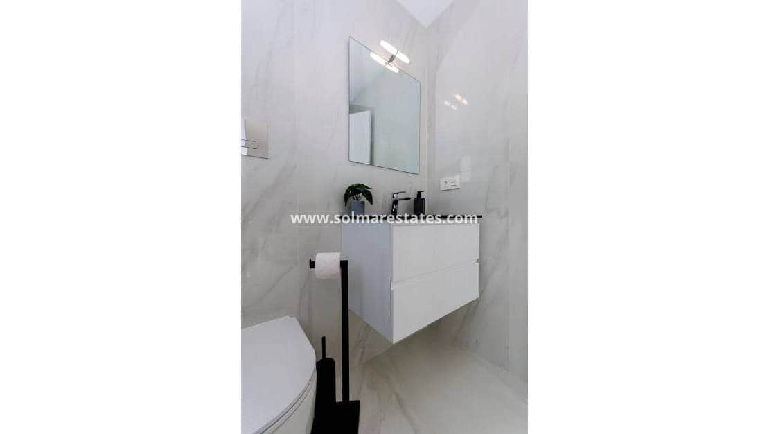 3 soveværelse Villa til salg i Vistabella med swimmingpool - € 389.000 (Ref: 8826208)