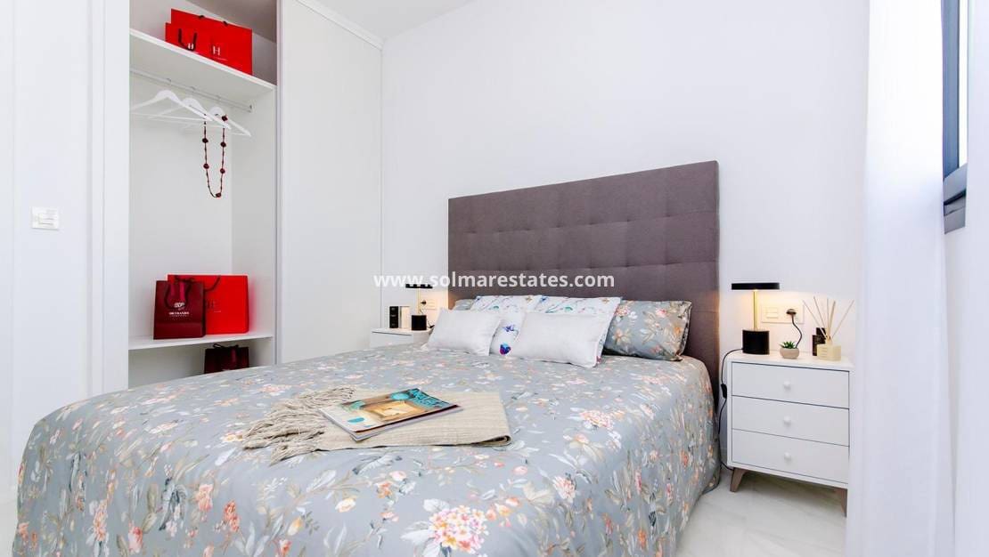 3 soveværelse Villa til salg i Vistabella med swimmingpool - € 389.000 (Ref: 8826208)