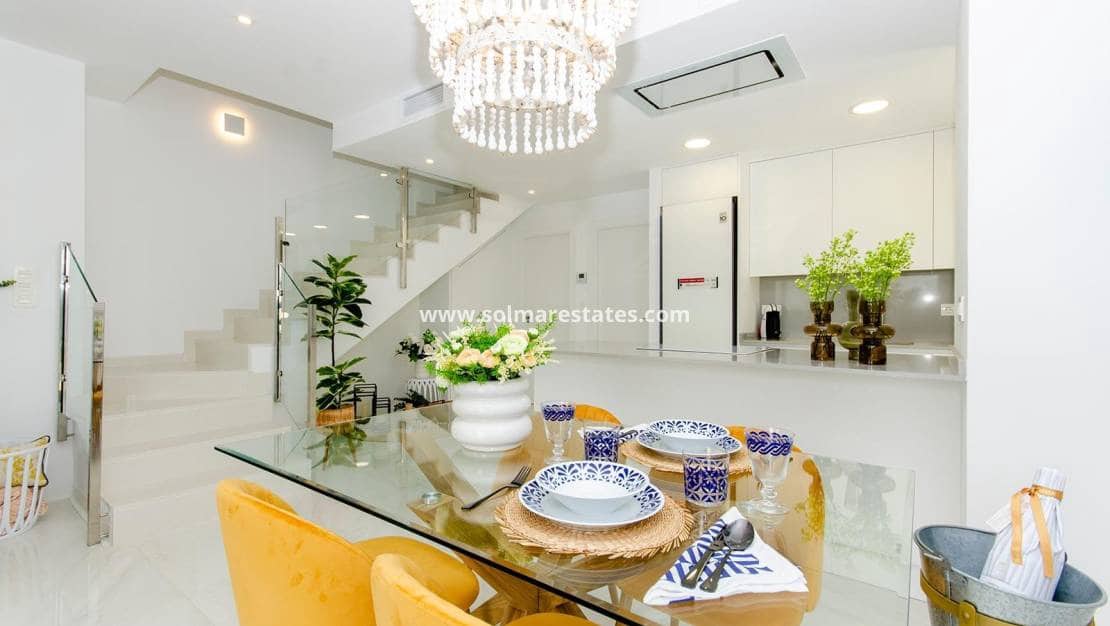 3 makuuhuone Huvila myytävänä paikassa Vistabella mukana uima-altaan - 439 000 € (Ref: 8826208)