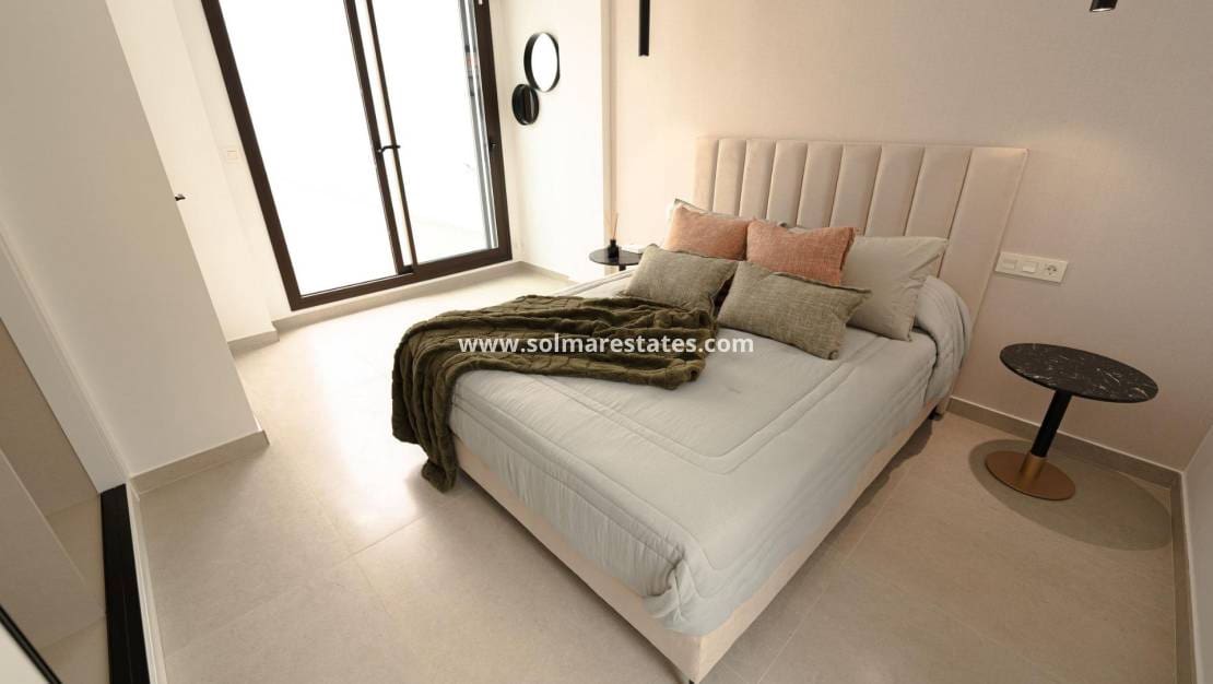 3 soveværelse Villa til salg i Heredades med swimmingpool - € 399.000 (Ref: 8826212)