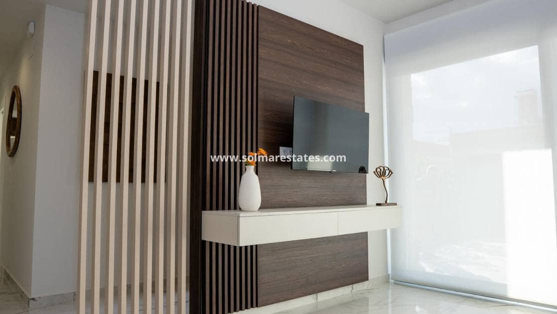 3 Zimmer Villa zu verkaufen in Ciudad Quesada mit Pool - 496.000 € (Ref: 8826220)