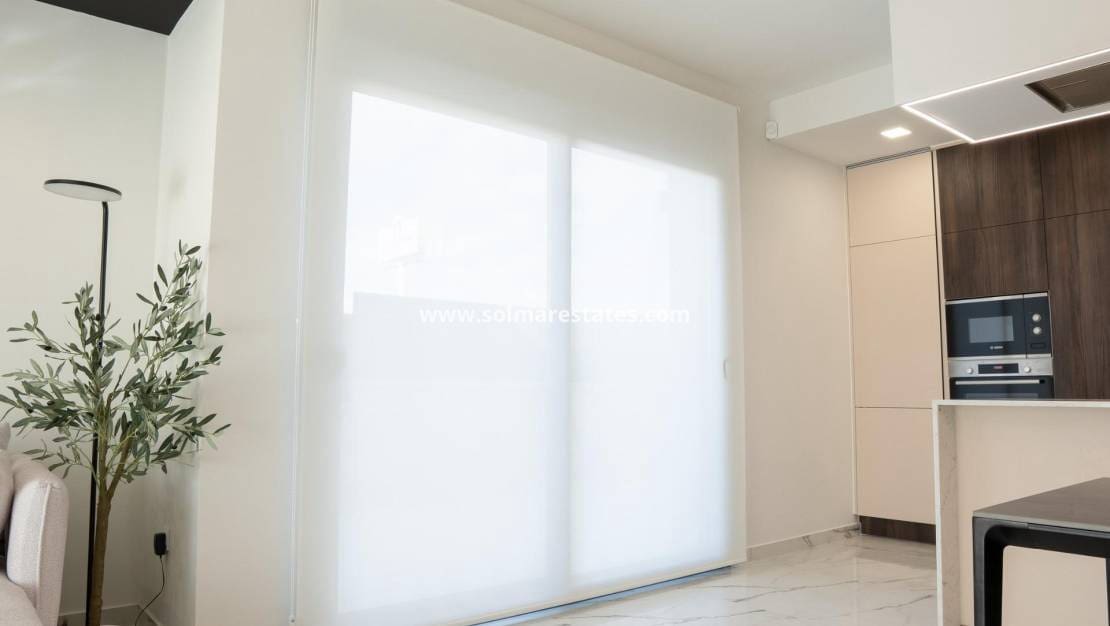 3 Zimmer Villa zu verkaufen in Ciudad Quesada mit Pool - 496.000 € (Ref: 8826220)