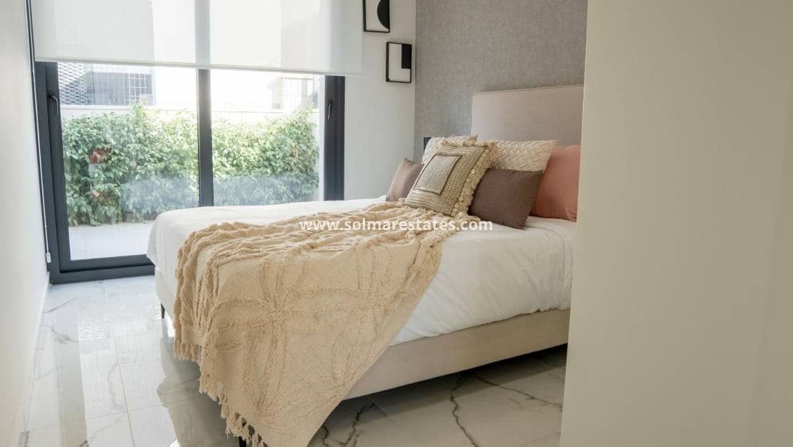 3 Zimmer Villa zu verkaufen in Ciudad Quesada mit Pool - 496.000 € (Ref: 8826220)